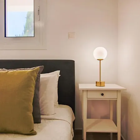 Phaedrus Living Seaside Luxury Limnaria 172 *