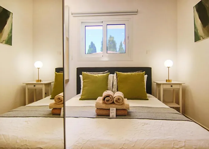 Phaedrus Living Seaside Luxury Limnaria 172