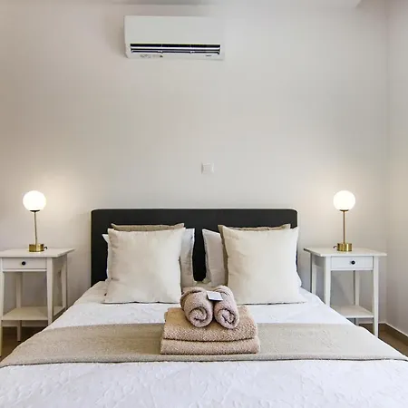 Phaedrus Living Seaside Luxury Limnaria 172 פאפוס